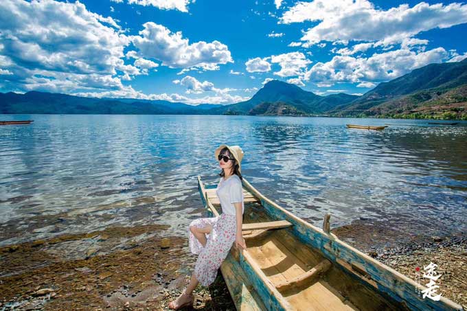 去云南玩5天大概花费多少钱？云南旅游几月份去合适？