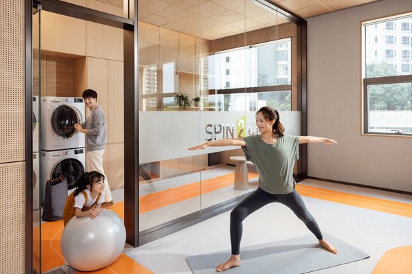Spin2Cycle让宾客在等待洗衣的闲暇中，享受健身运动的快乐